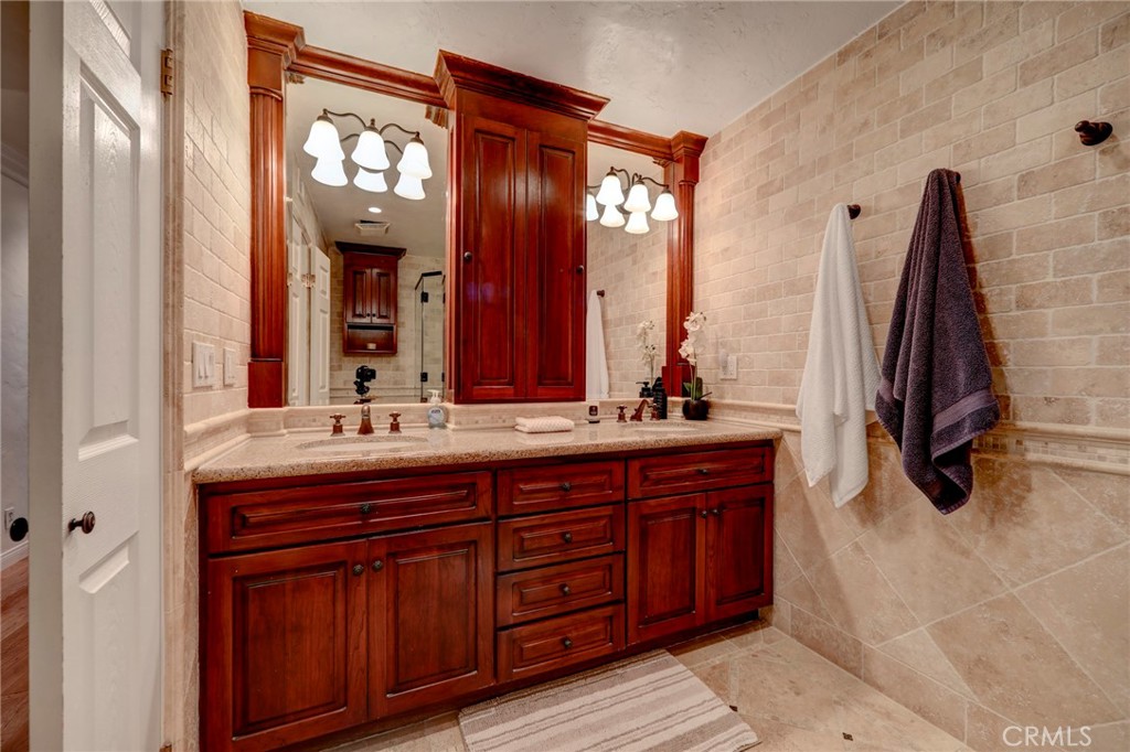 MLS #SR25280143 image #17