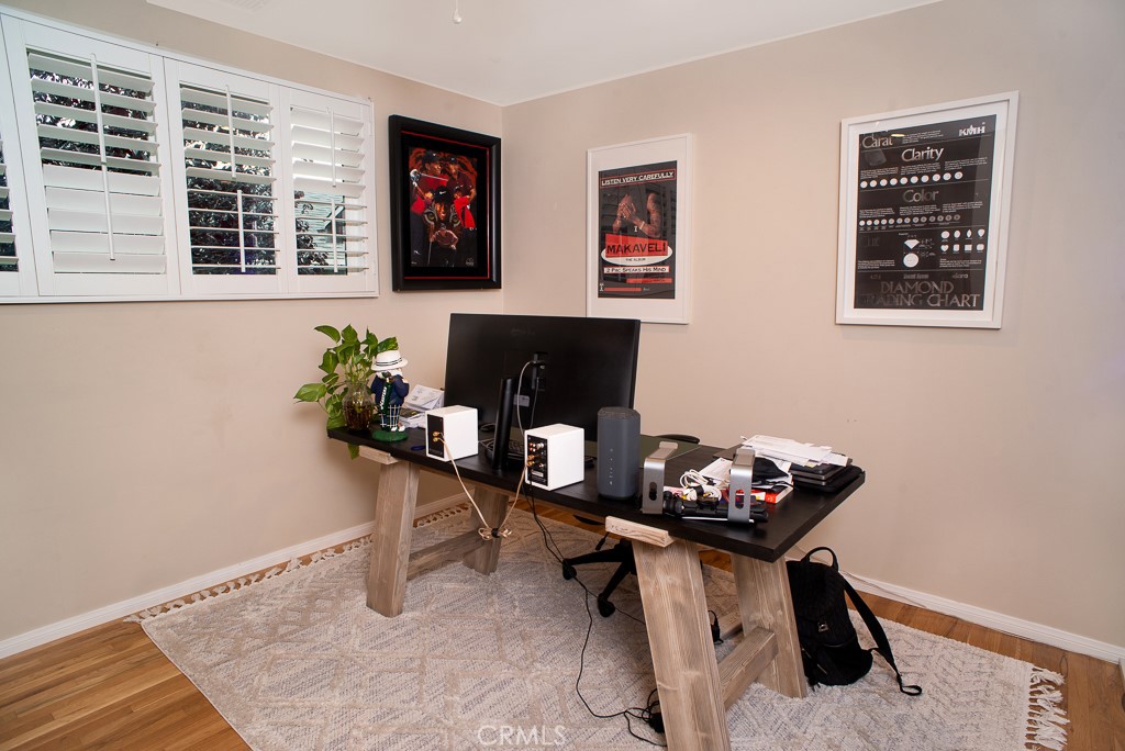 MLS #SR25280176 image #10