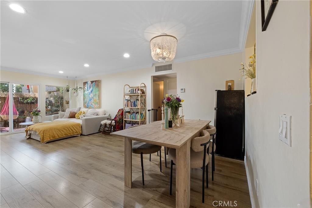 MLS #SR25280211 image #4