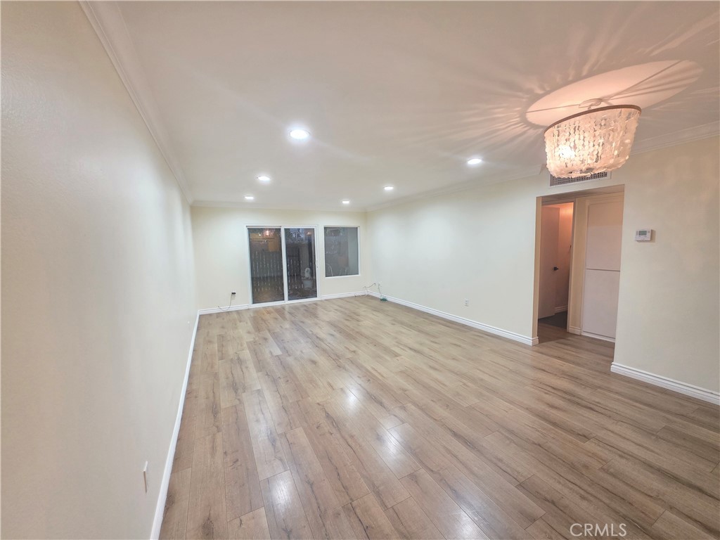 MLS #SR25280211 image #7