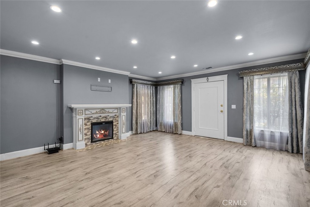 MLS #SR25280269 image #11