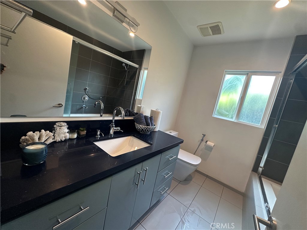 MLS #SR25280345 image #12