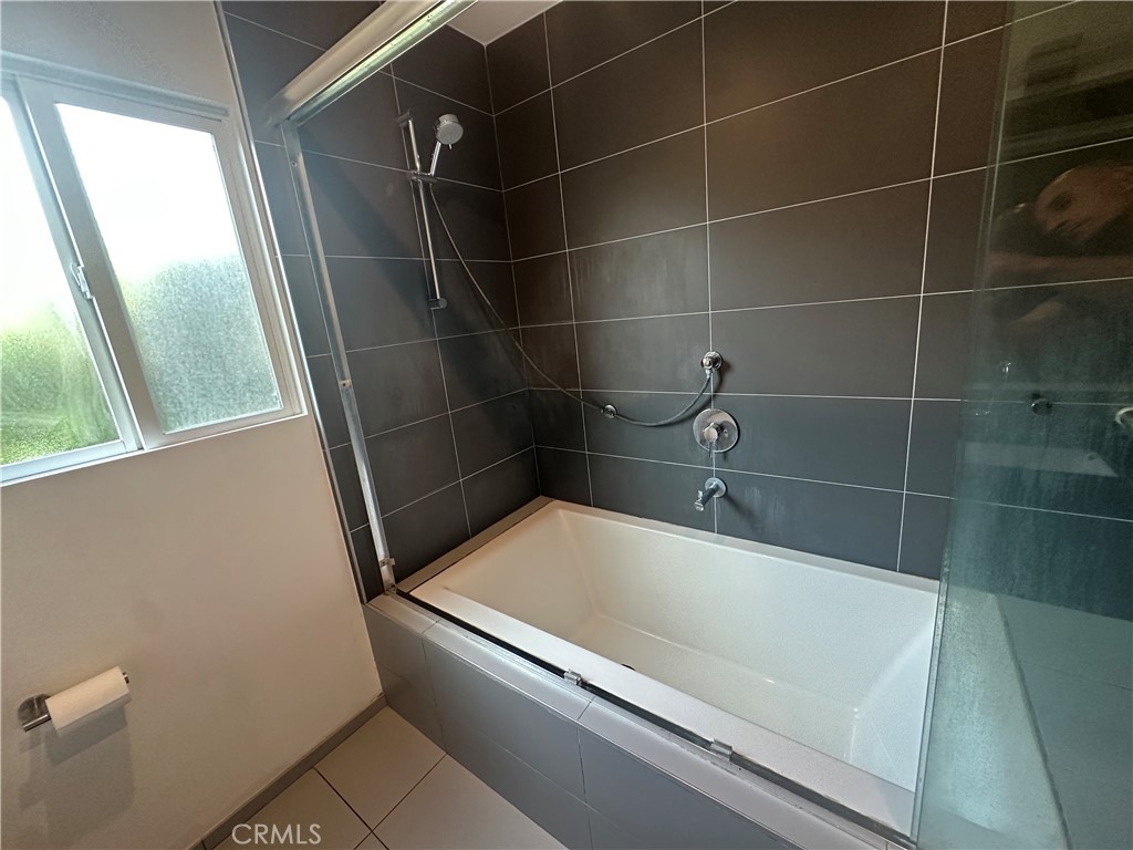 MLS #SR25280345 image #14