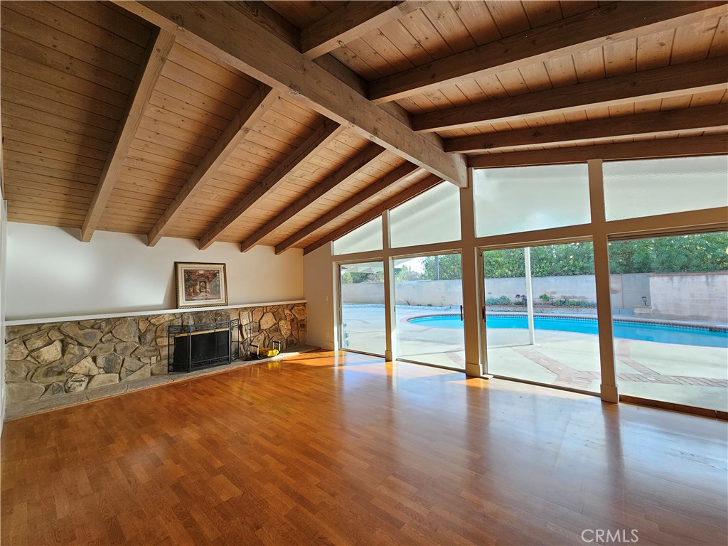 MLS #SR25280363 image #5