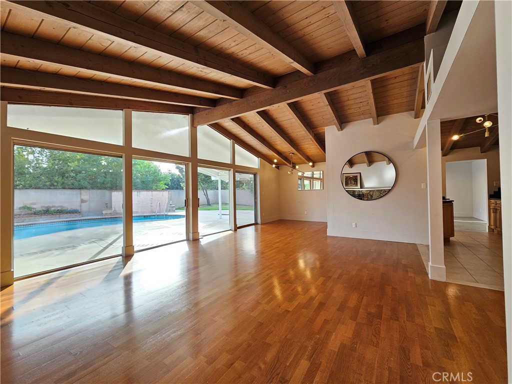 MLS #SR25280363 image #7