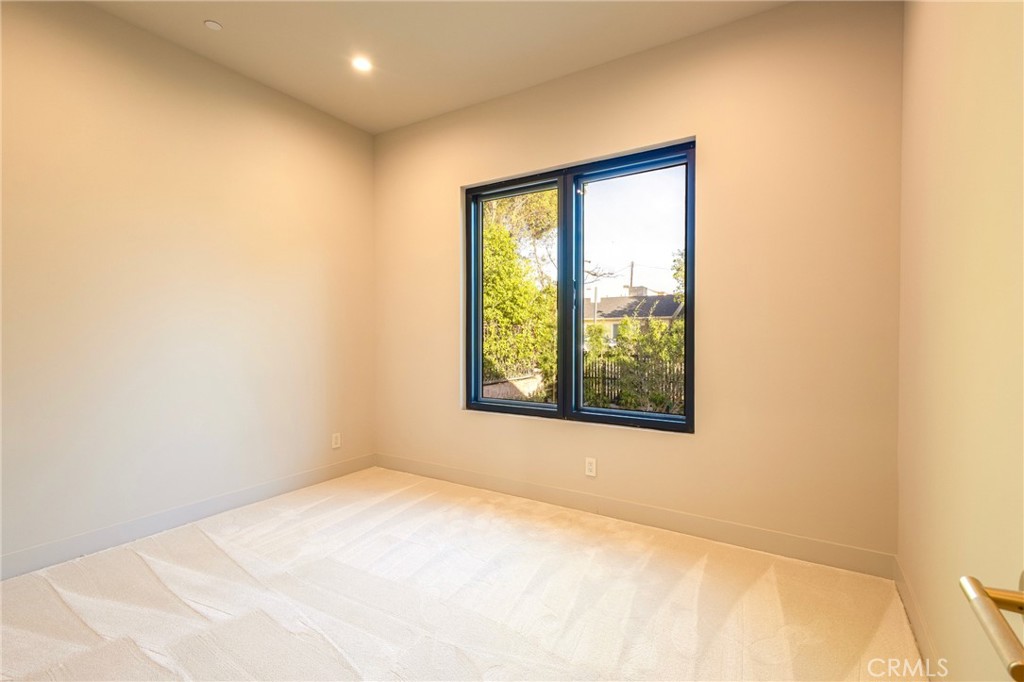 MLS #SR25280540 image #21