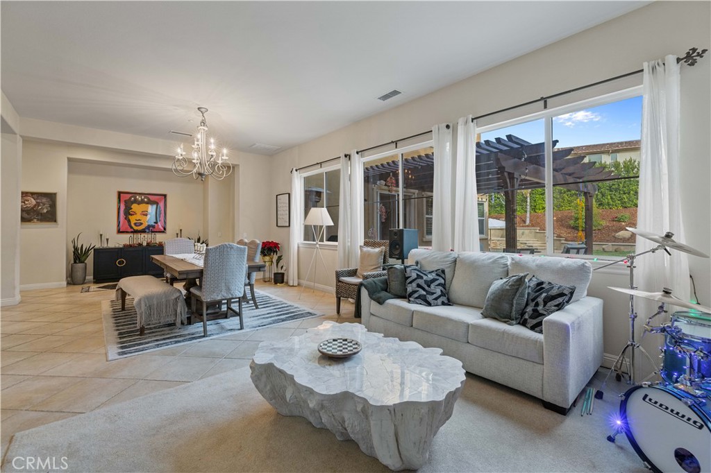 MLS #SR25280613 image #5