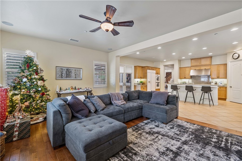 MLS #SR25280613 image #7