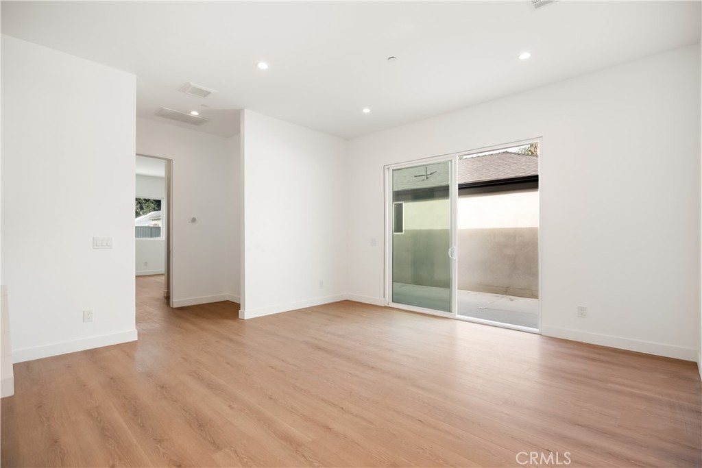 MLS #SR25280653 image #11