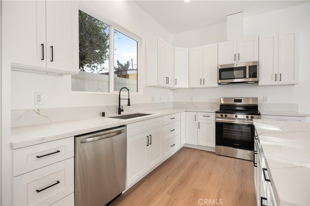 MLS #SR25280653 image #8