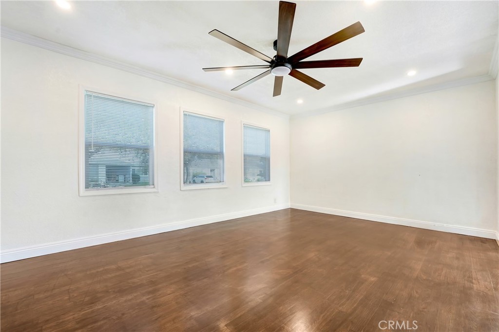 MLS #SR25280668 image #2