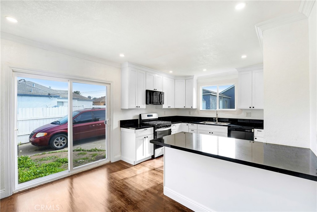 MLS #SR25280668 image #6