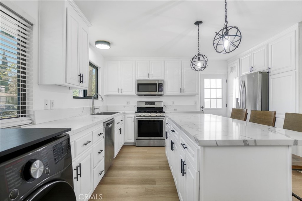 MLS #SR25280676 image #12