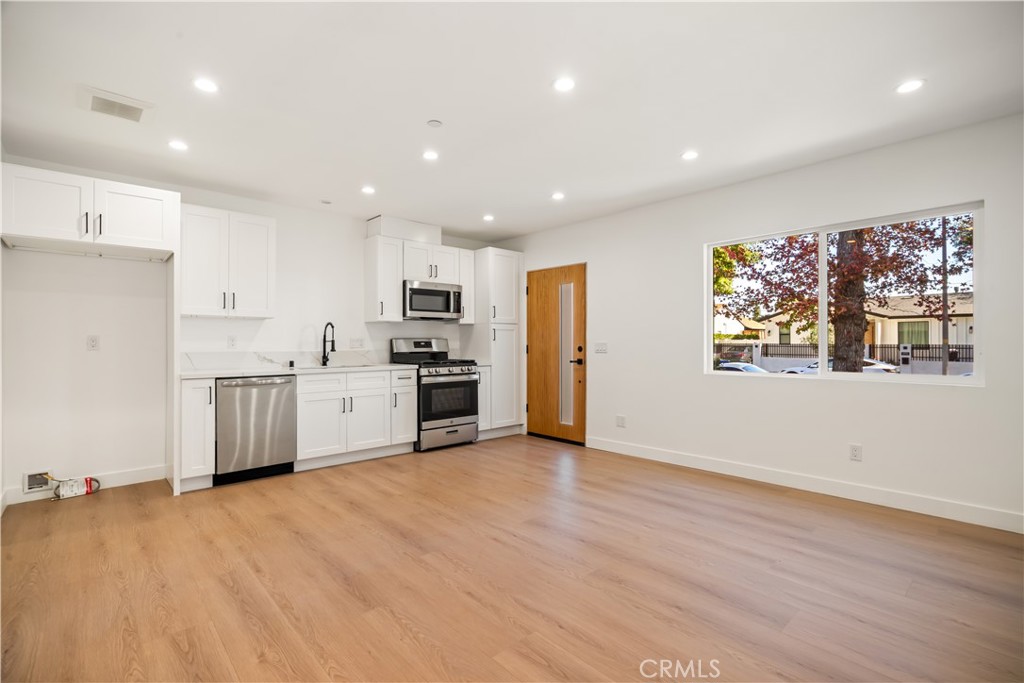 MLS #SR25280680 image #2