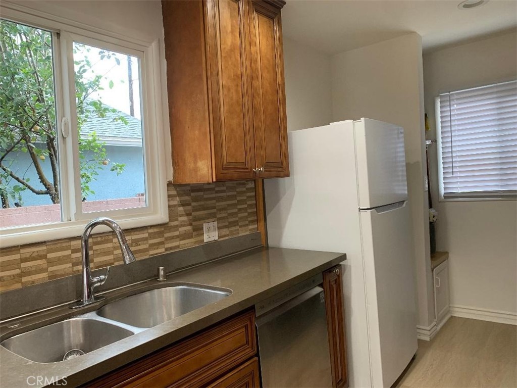 MLS #SR25280858 image #4