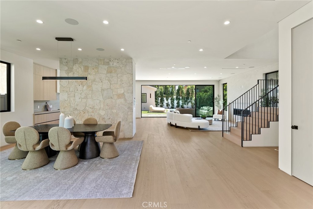 MLS #SR25253055 image #4