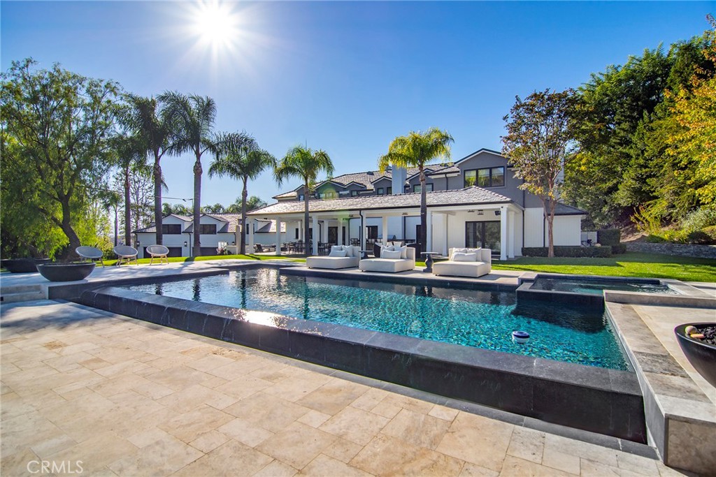 MLS #SR25281037 image #0