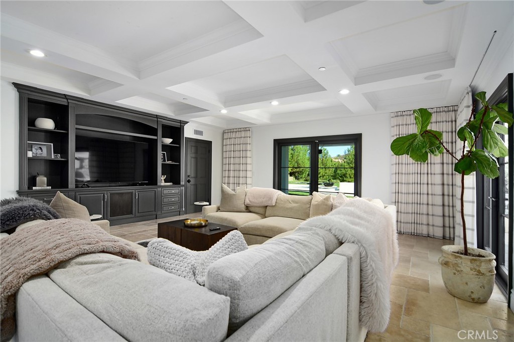 MLS #SR25281037 image #12