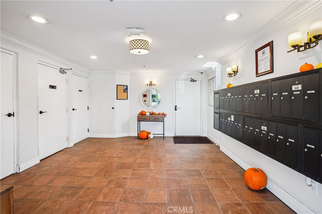 MLS #SR25281342 image #14