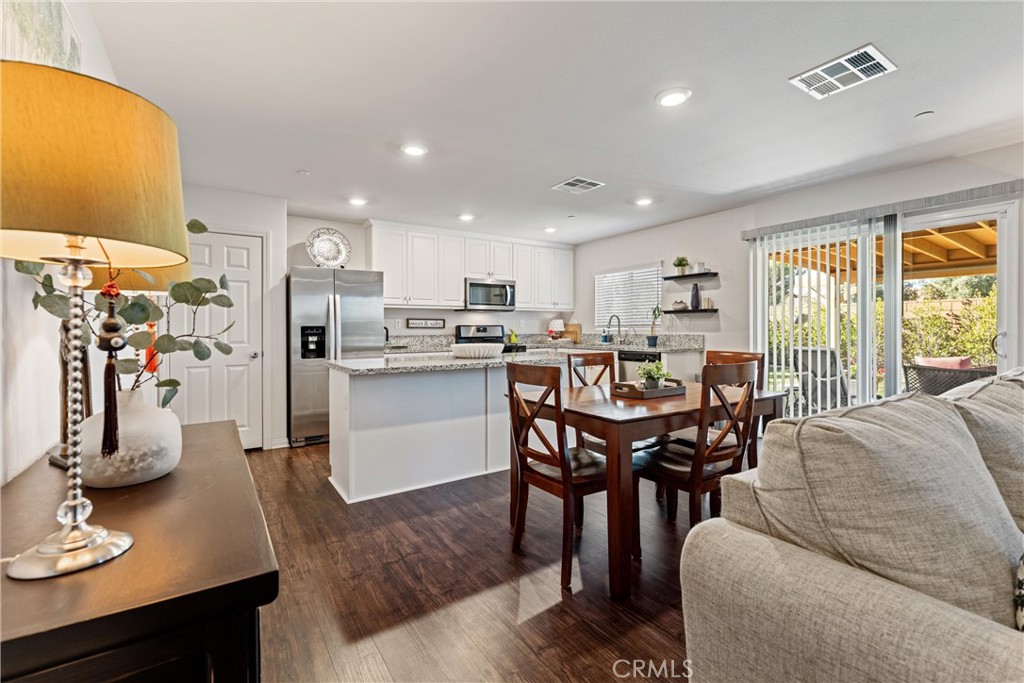 MLS #SR25282176 image #5