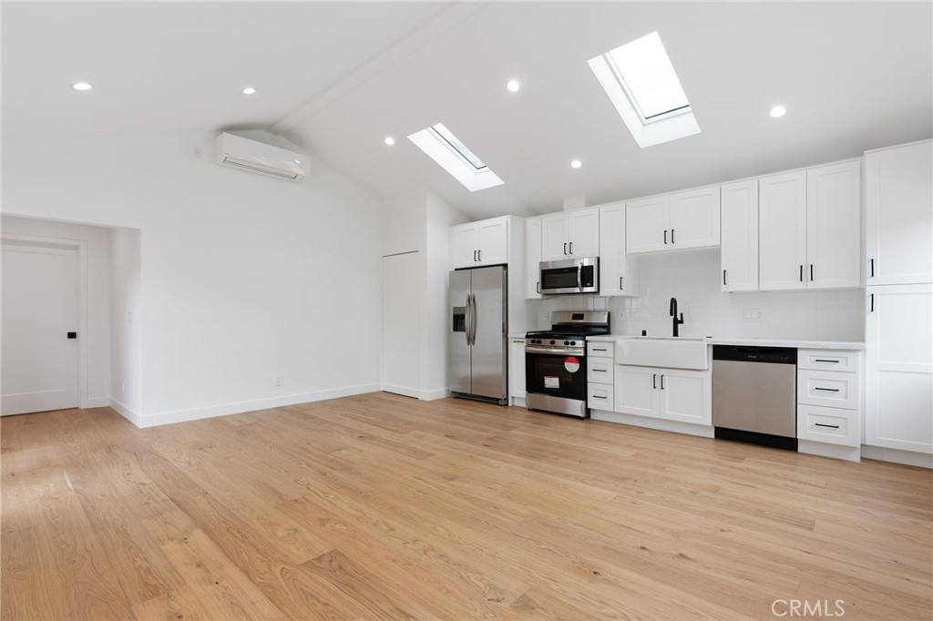 MLS #SR25282222 image #0