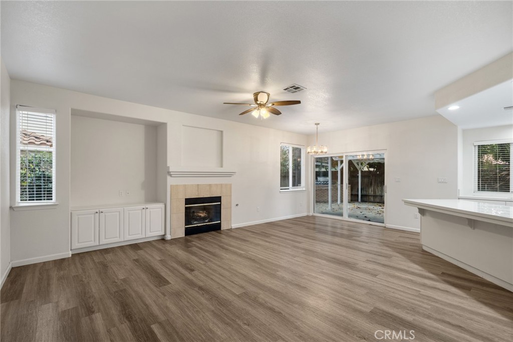 MLS #SR25282247 image #8