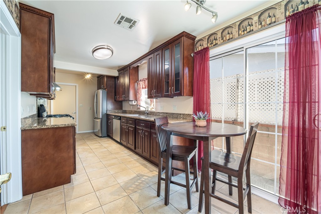 MLS #SR25282324 image #13