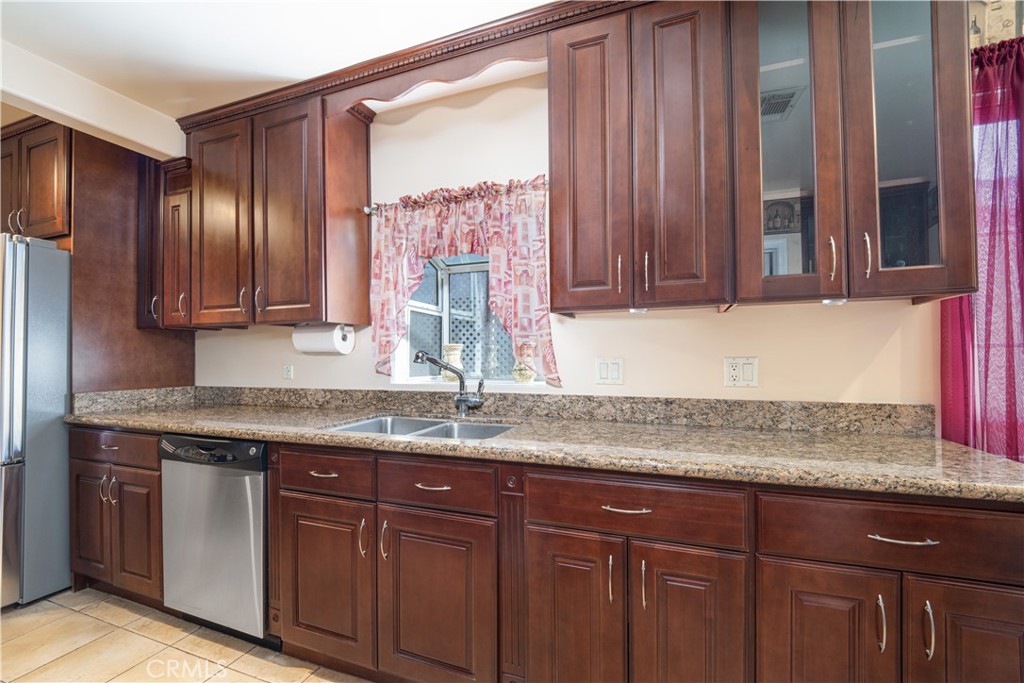 MLS #SR25282324 image #15