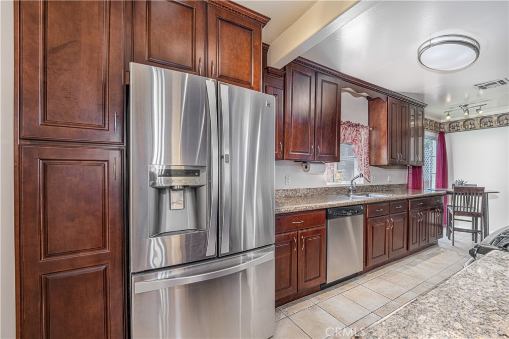 MLS #SR25282324 image #18