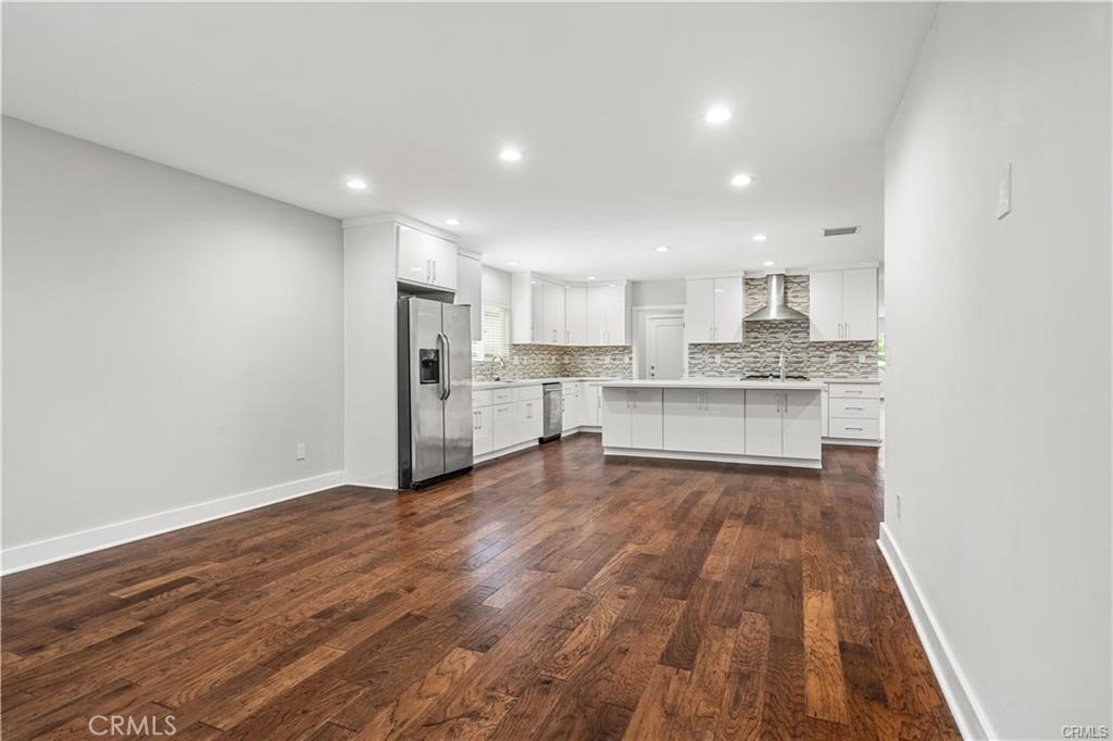 MLS #SR25282341 image #9