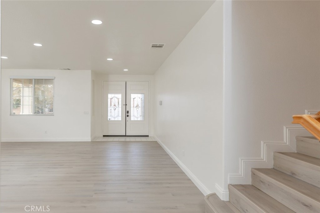 MLS #SR25282367 image #4