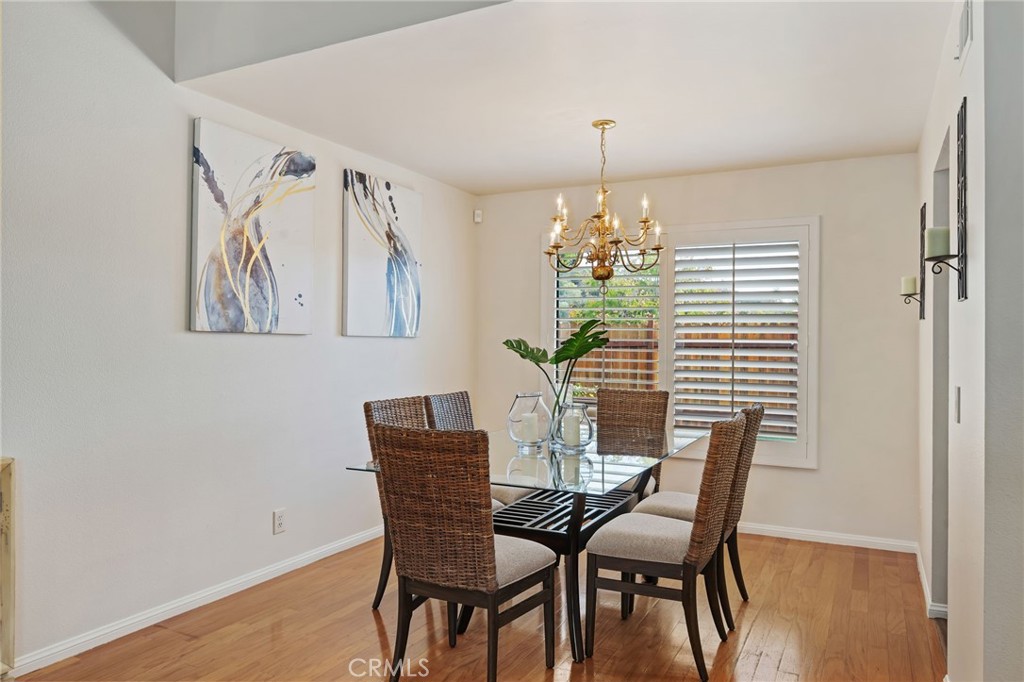 MLS #SR25282394 image #4