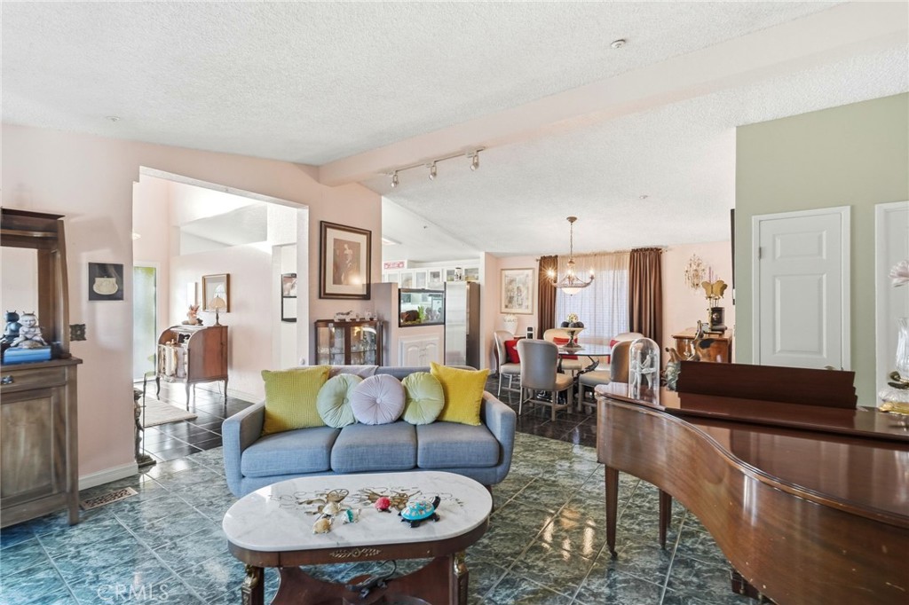 MLS #SR26003315 image #4