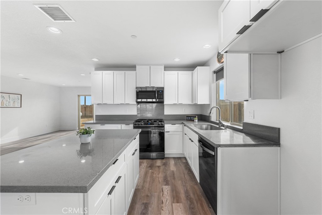 MLS #SR26003396 image #12