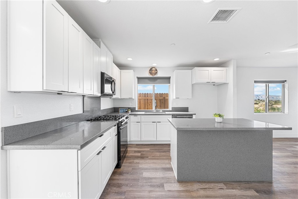 MLS #SR26003396 image #15