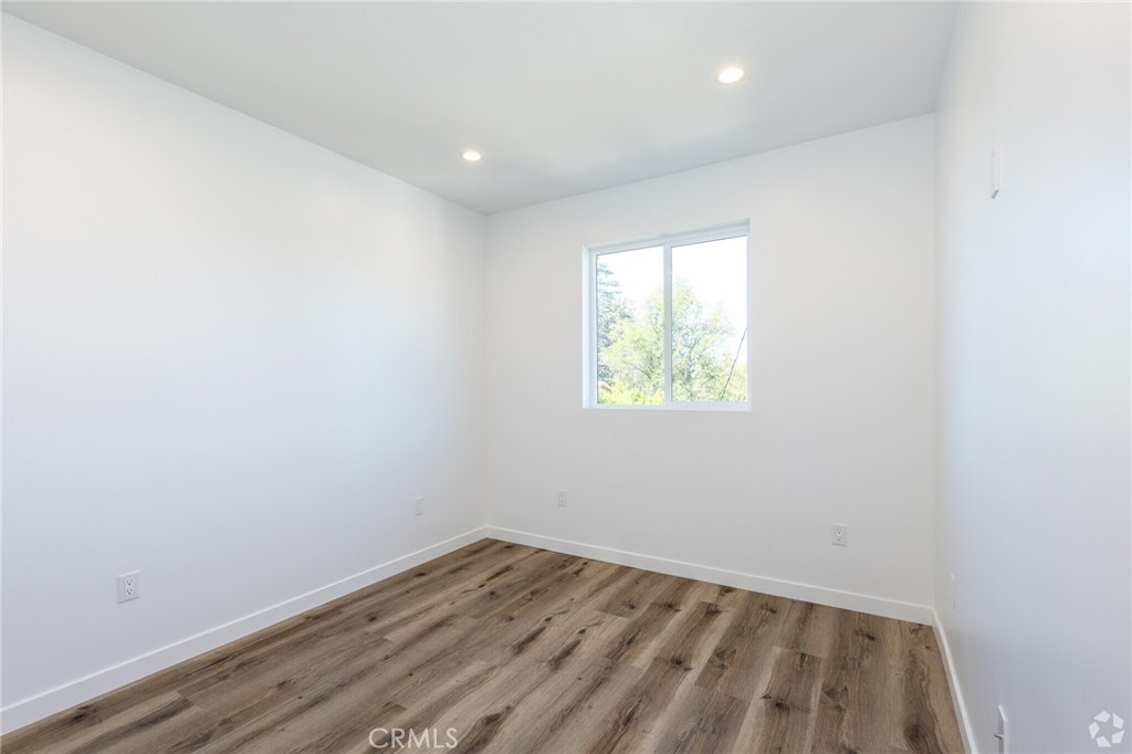 MLS #SR26006765 image #11