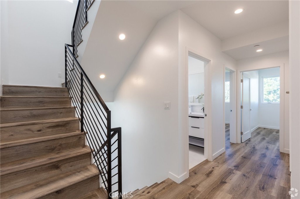 MLS #SR26006765 image #9