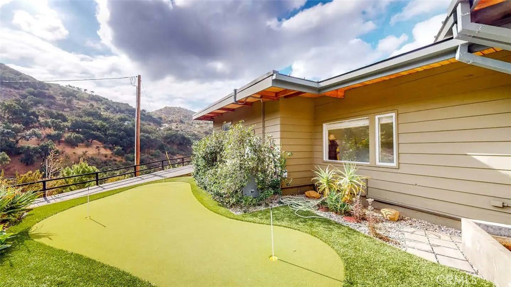 MLS #SR26006784 image #9