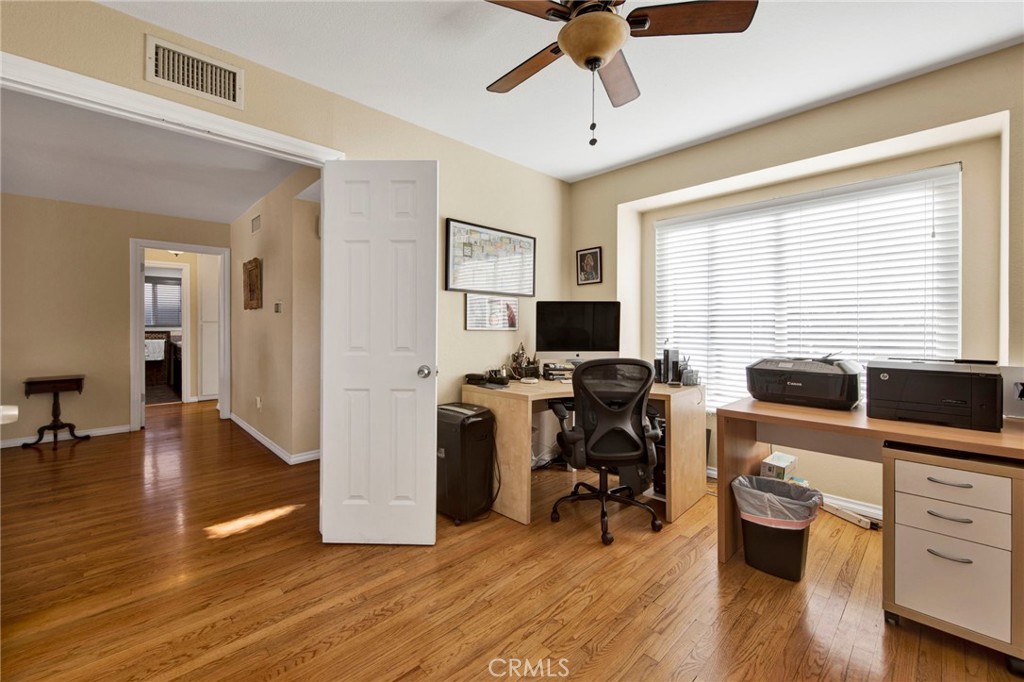 MLS #SR26006826 image #11