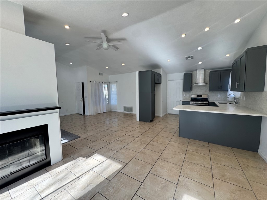 MLS #SR26007616 image #2