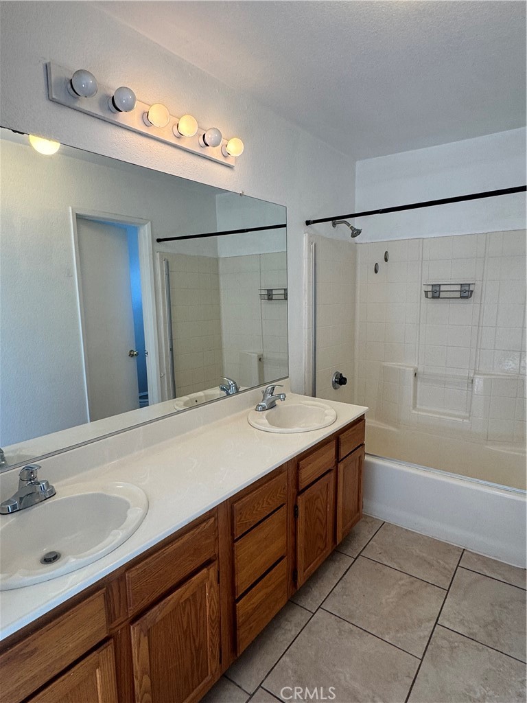 MLS #SR26007616 image #5