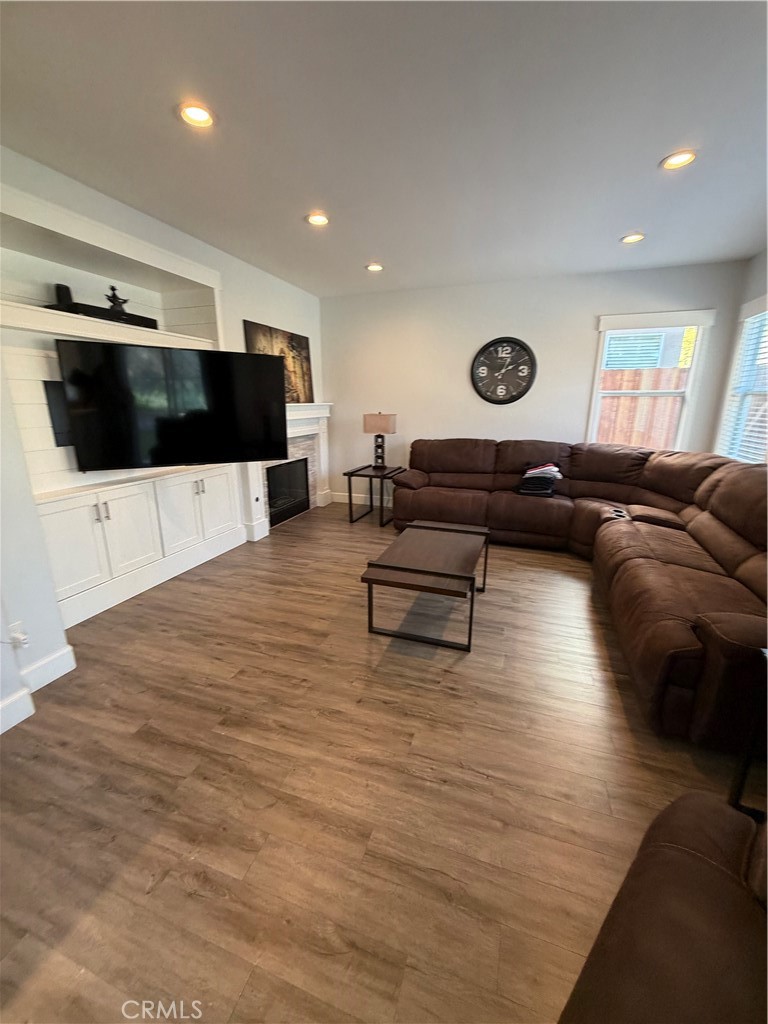 MLS #SR26010283 image #4