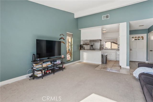 MLS #SW24251400 image #0