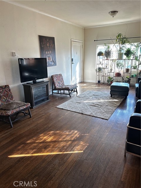 MLS #SW25000706 image #9