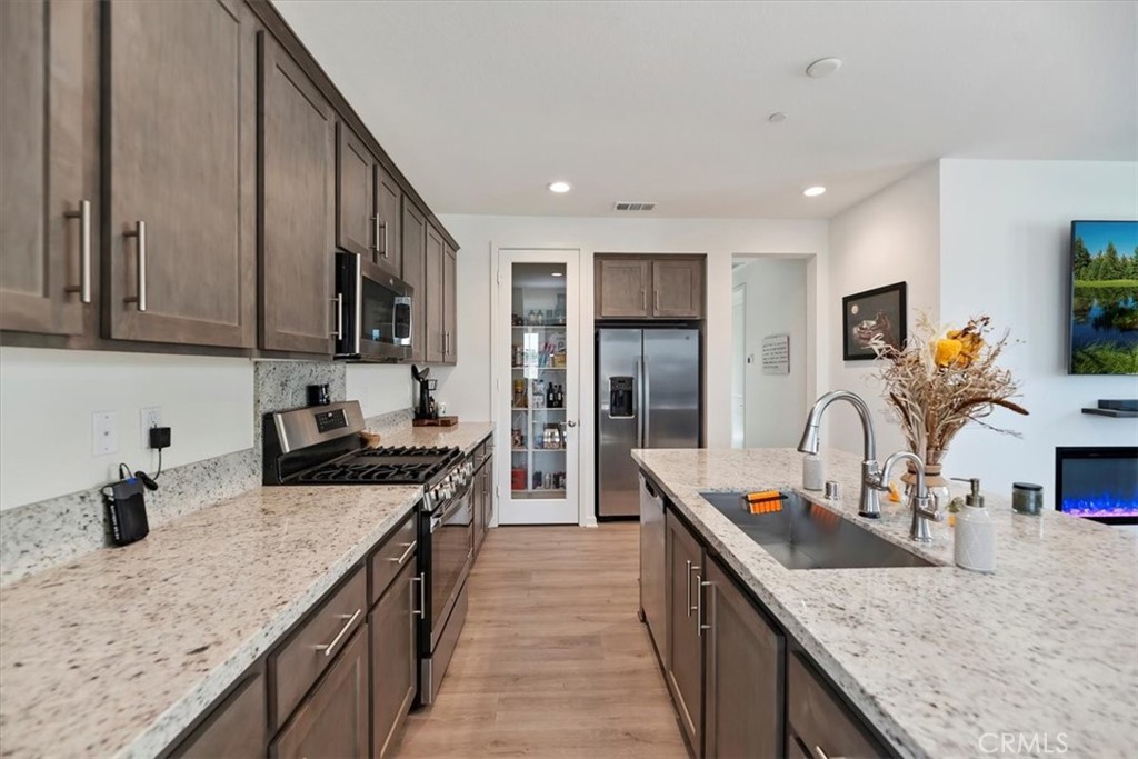 MLS #SW25057002 image #16