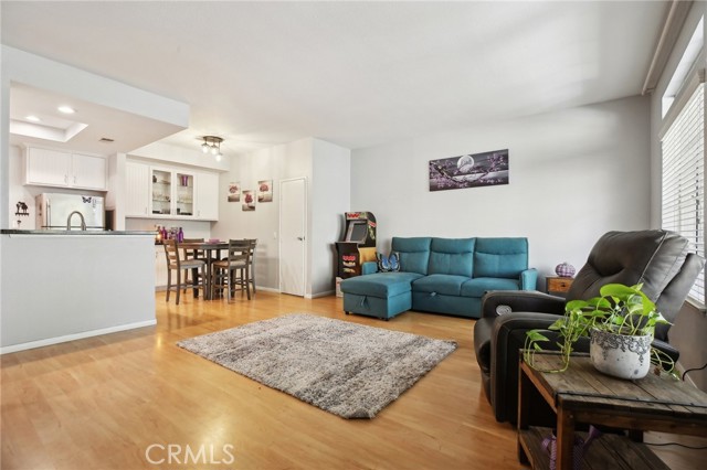 MLS #SW25059355 image #2