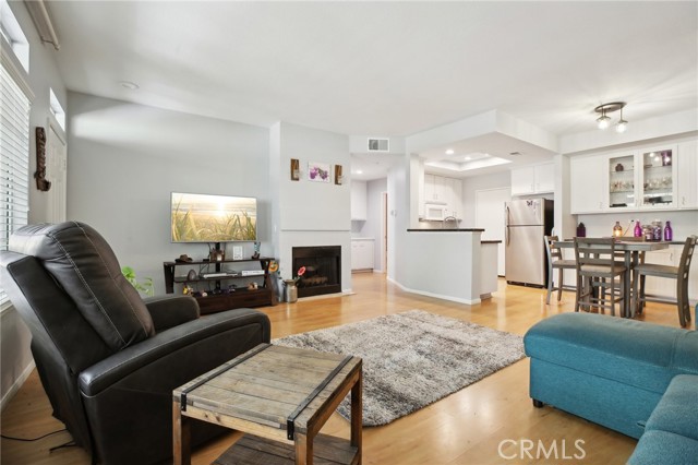 MLS #SW25059355 image #4