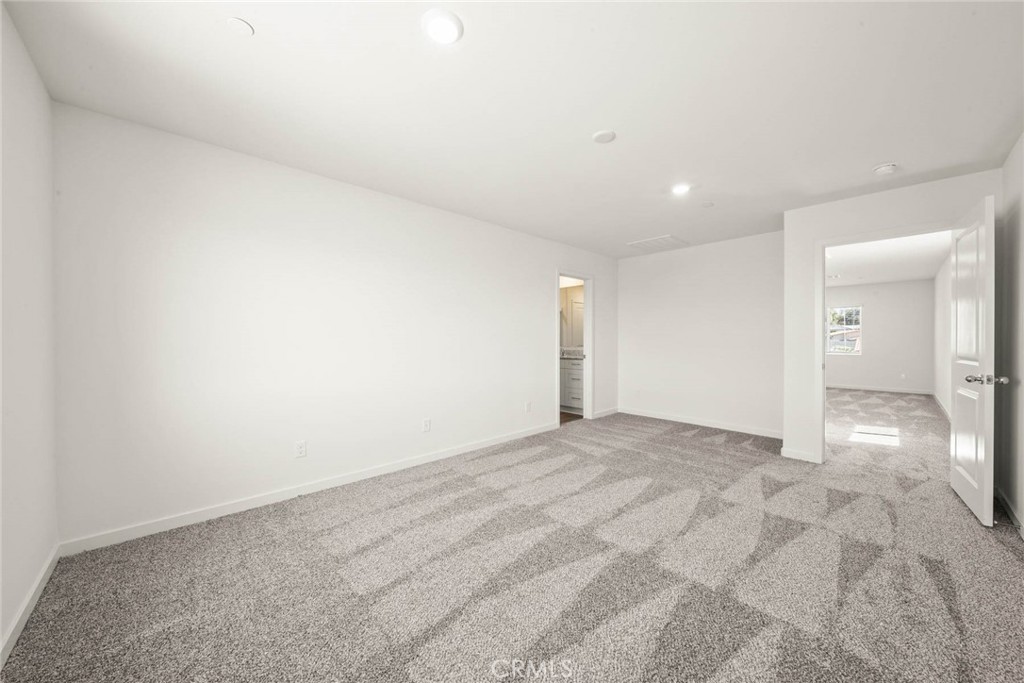 MLS #SW25067303 image #1