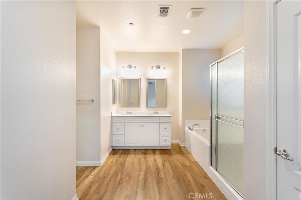 MLS #SW25073620 image #5