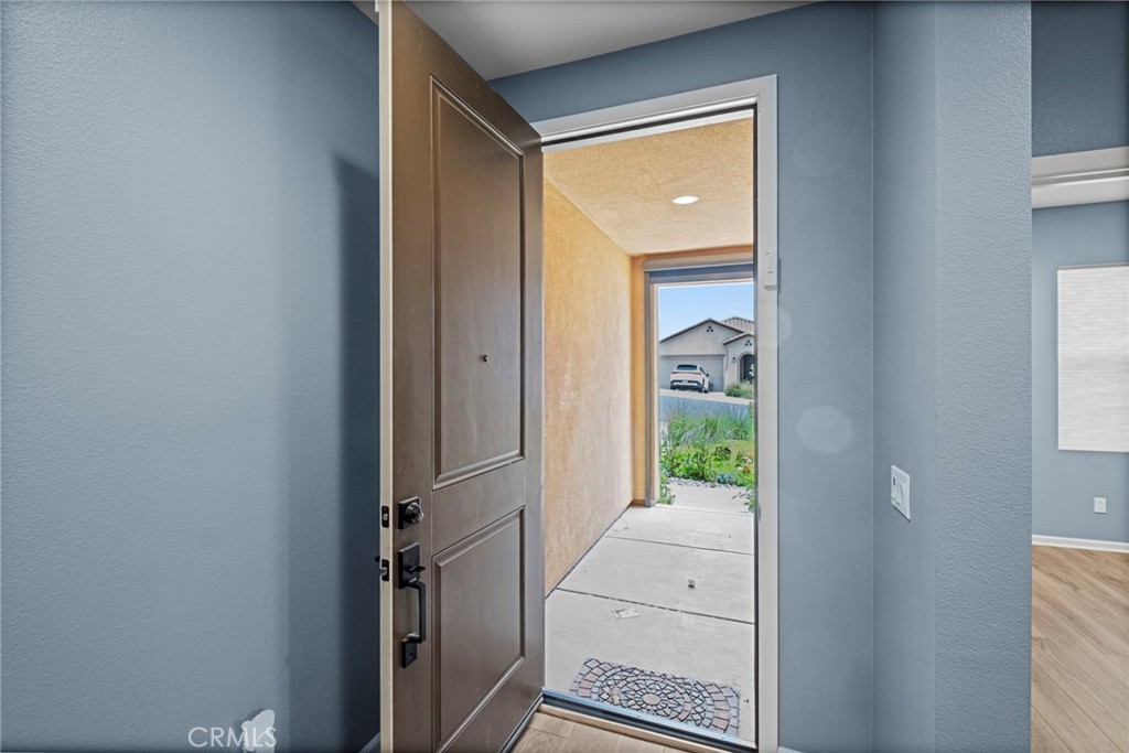 MLS #SW25077129 image #2